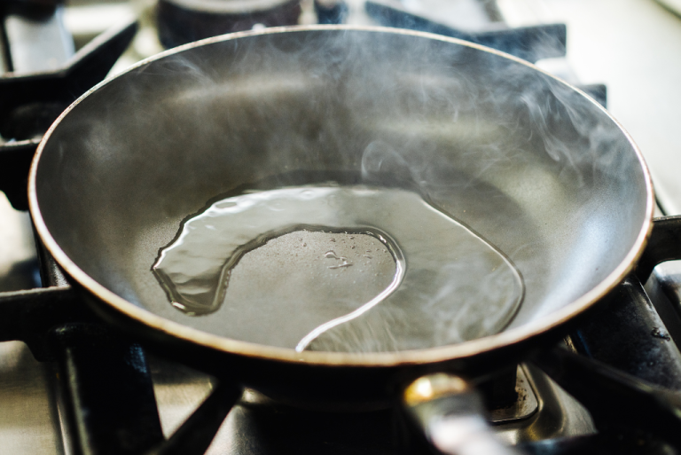 Tips Menggoreng agar Hasilnya Renyah dan Tidak Berminyak