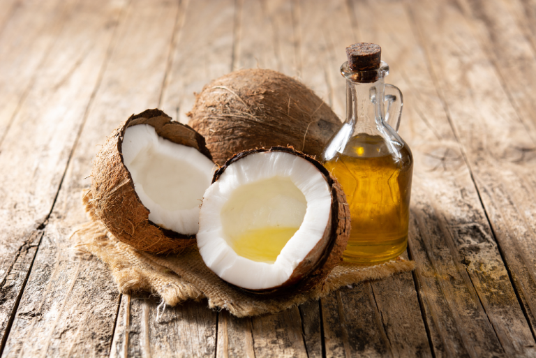 Kandungan Nutrisi dalam Minyak Goreng Kelapa yang Perlu Anda Ketahui