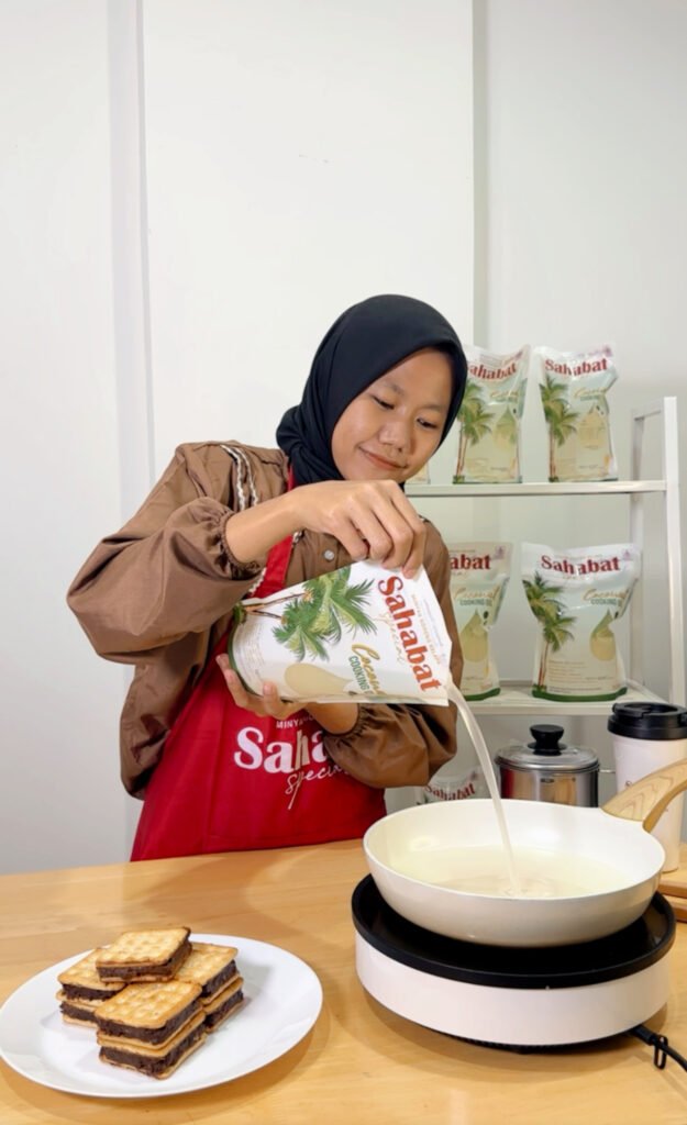 Minyak Kelapa RBD: 7 Keunggulan untuk Industri Makanan img 2926